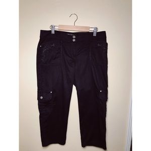 WHBM Black Detailed Crop Leg Pants